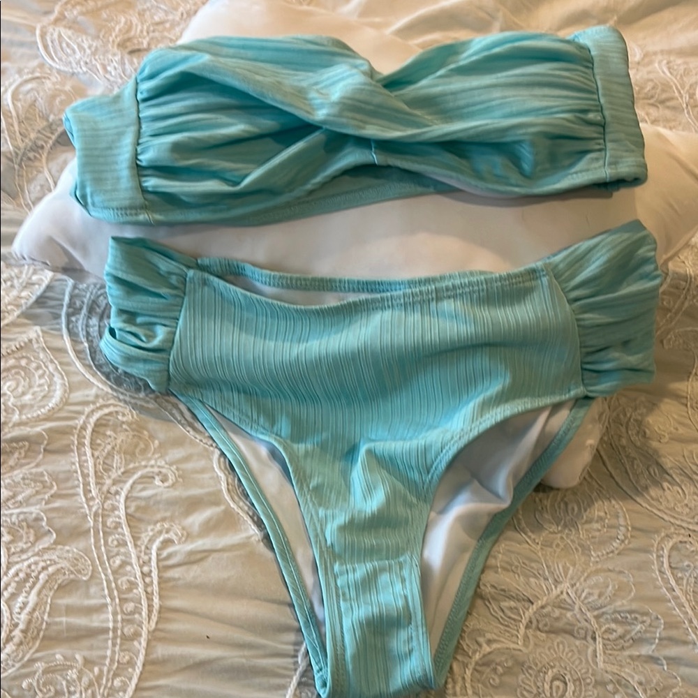 SHEIN turquoise Bikini Set with Bandeau Top and High-Waisted Bottoms